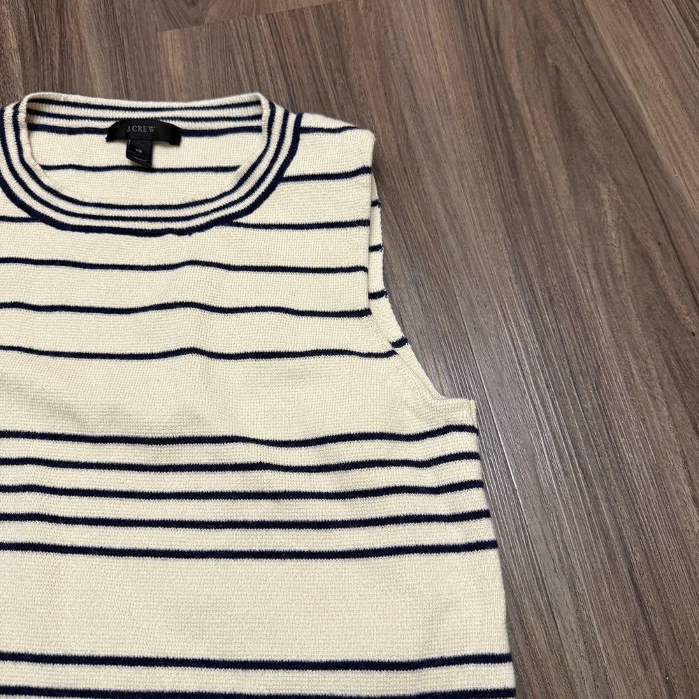 J crew women sz XS fringe boatneck shell in stripe - Picture 7 of 9